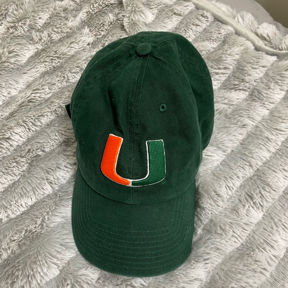 UNIVERSITY OF MIAMI UM HAT